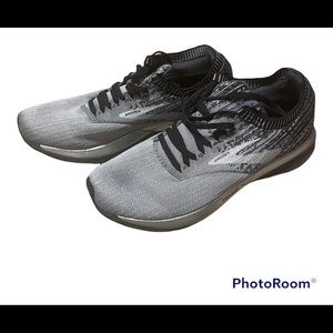 Brooks Ricochet Running Shoe